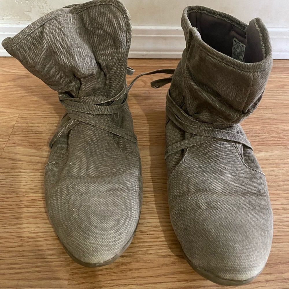 Rocket dog Booties